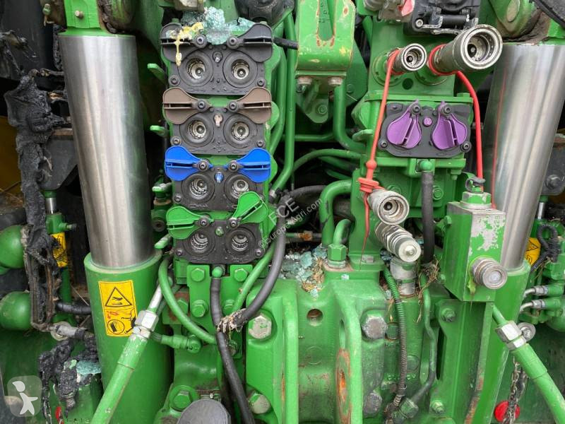 Tractor John Deere 6250 R / AutoPower endommagé