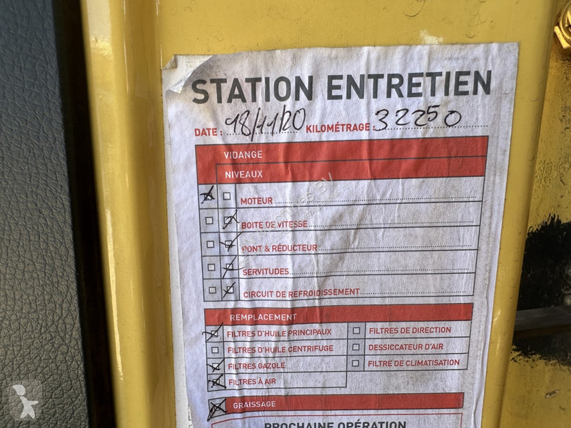 Landbrugstraktor Mercedes U 1000 32.883km //...