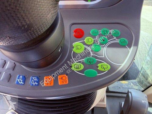 Landbrugstraktor Fendt  718 VARIO PROFI PLUS