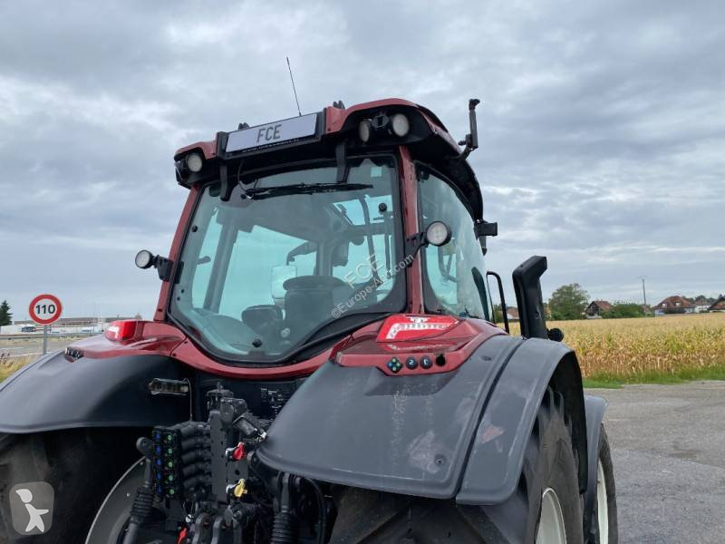 Tracteur agricole Valtra N175/DIRECT UNLIMITED...