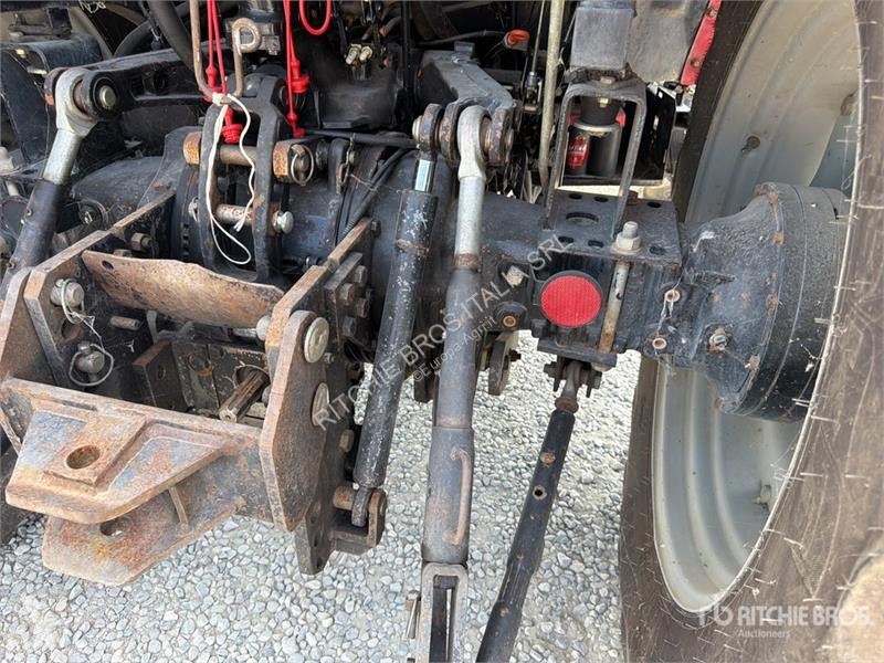 Сільськогосподарський трактор Massey Ferguson 4345