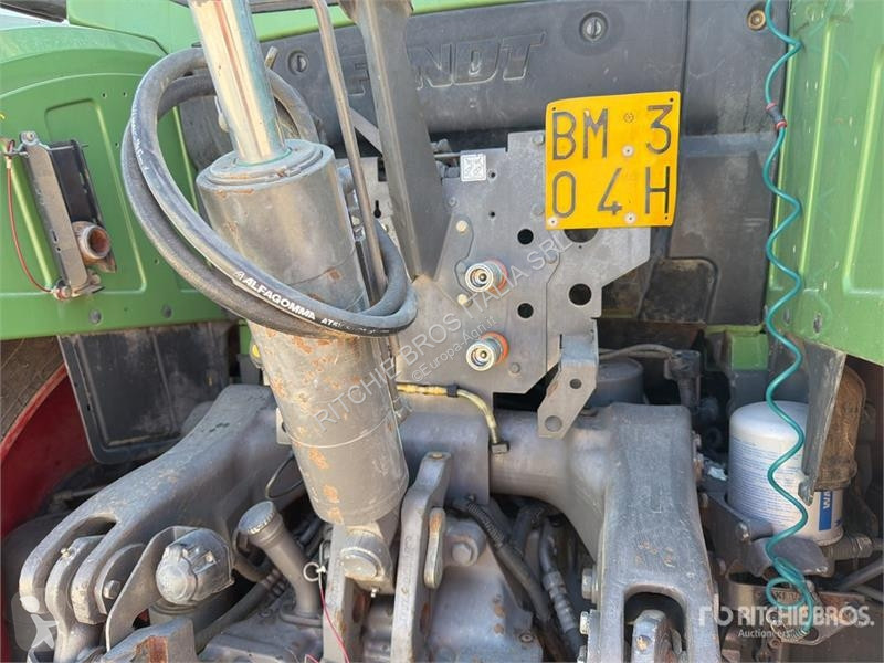 Сільськогосподарський трактор Fendt 724 Vario...