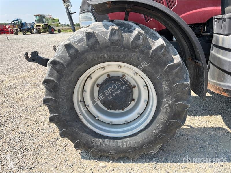 Сільськогосподарський трактор Case PUMA 155 4WD...