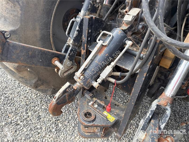 Сільськогосподарський трактор  L730 4WD Tractor