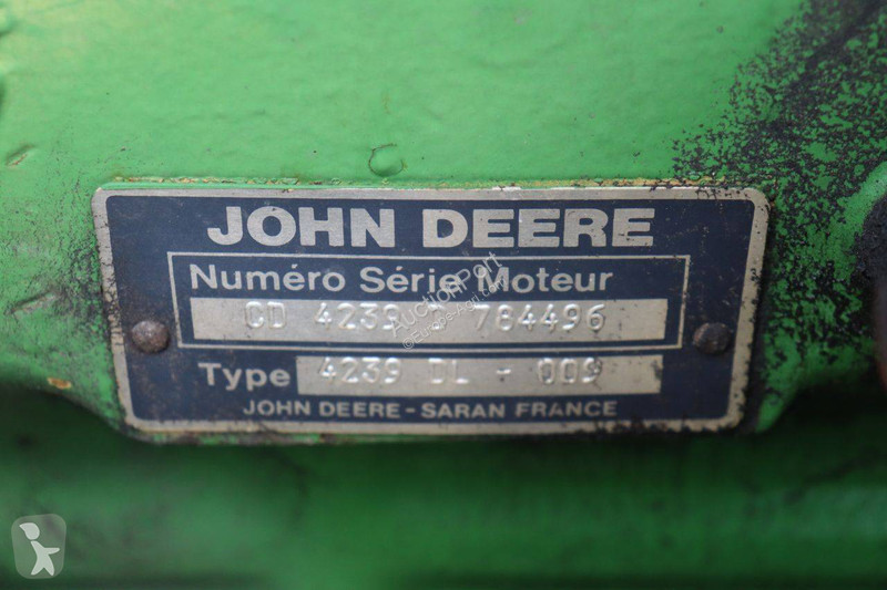 John Deere 2250 tractor