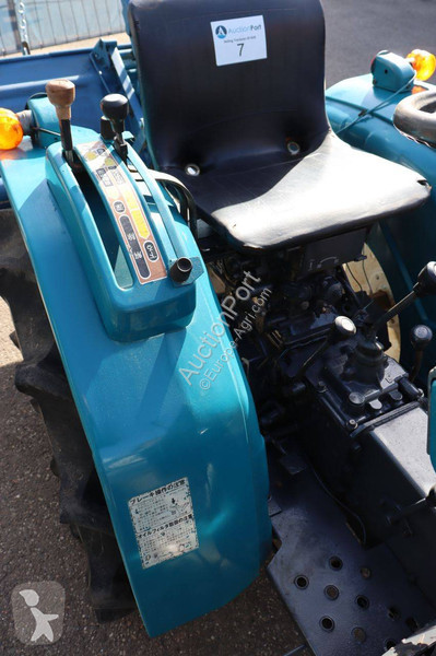 Tractor agrícola Mitsubishi D1550FD