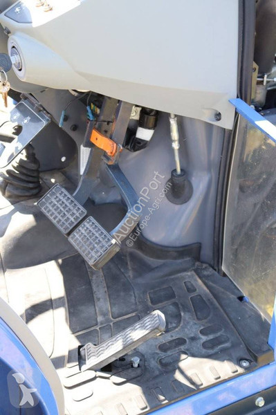 Tractor Iseki TG6370