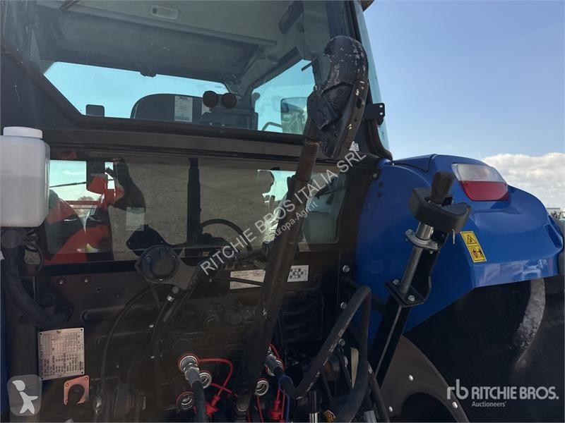 Tractor New Holland T5.95