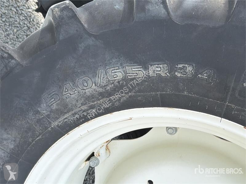 Tractor New Holland TL100A