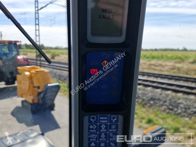 Tracteur agricole New Holland T8050