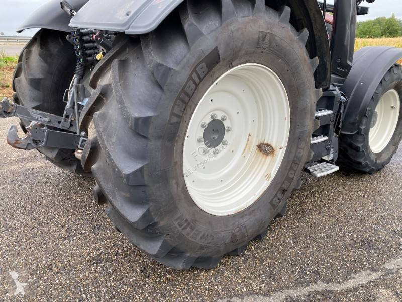 Tracteur agricole Valtra N175/DIRECT UNLIMITED...