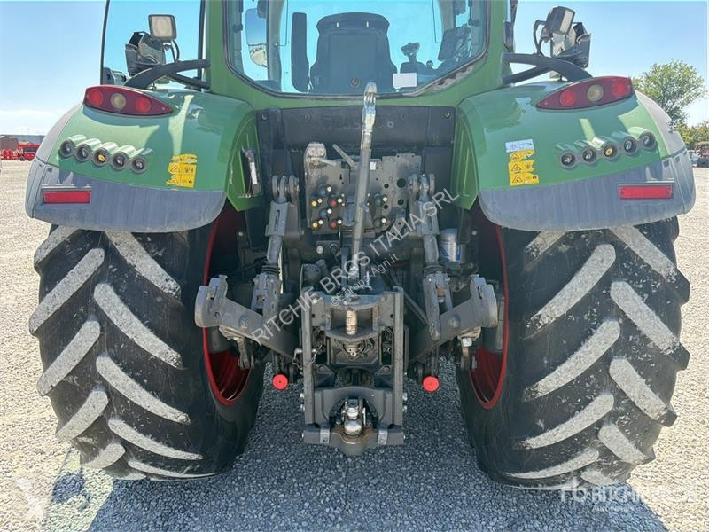 Сільськогосподарський трактор Fendt 718 Vario...