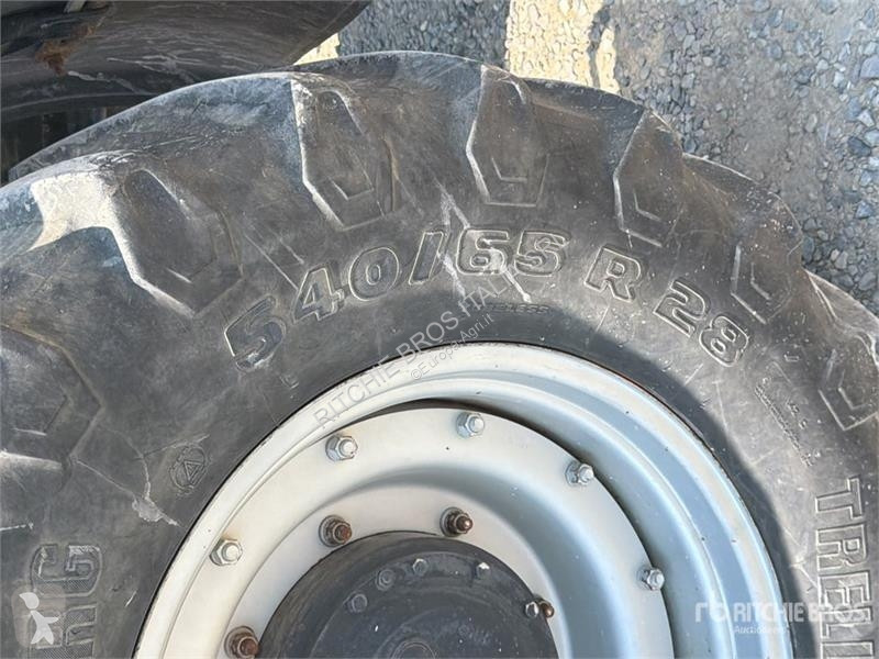 Сільськогосподарський трактор Case PUMA 155 4WD...