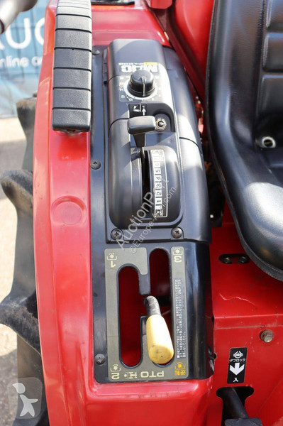 Tractor agrícola Mitsubishi MT205