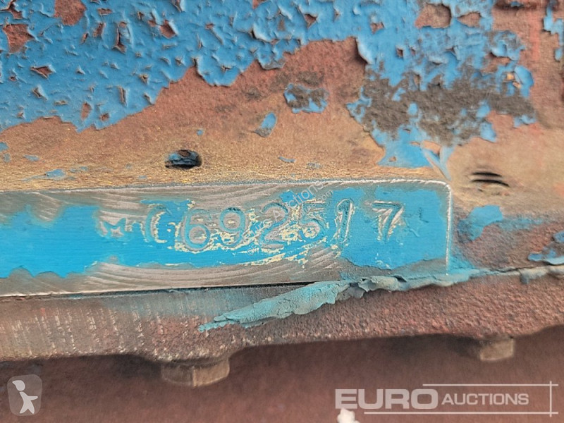 Landbrugstraktor  8210