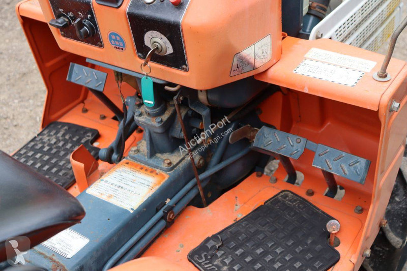 Tractor Kubota B1402