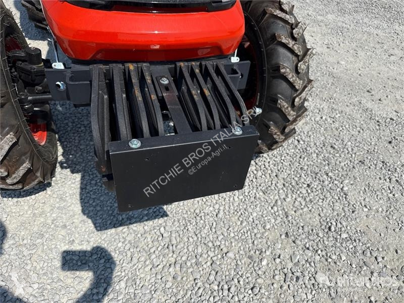Сільськогосподарський трактор  TT604 4WD...