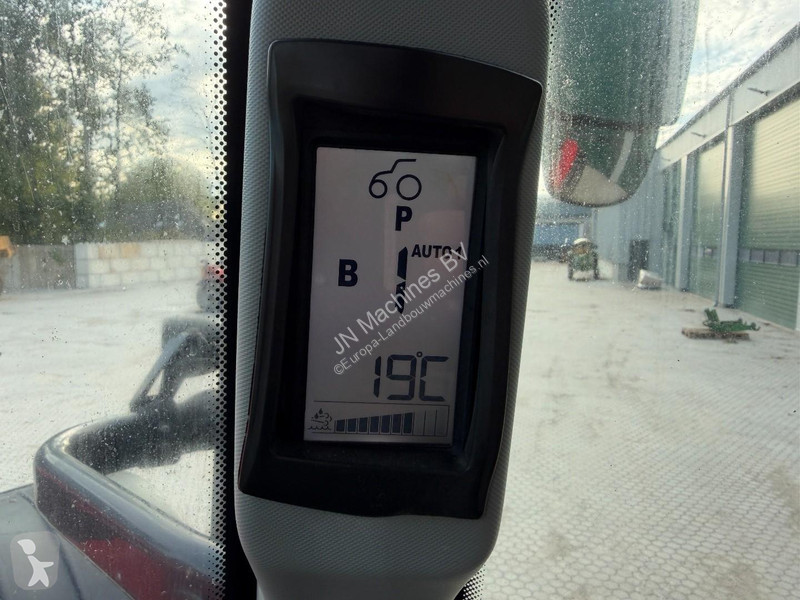 Ciągnik Valtra T 174 GOOD TIRES