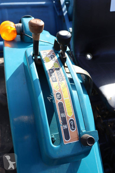 Tractor agrícola Mitsubishi D1550FD