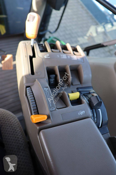 Zemědělský traktor John Deere 6170 R