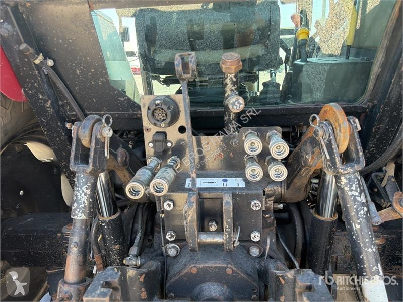 Сільськогосподарський трактор Case 105 JXU 4WD...