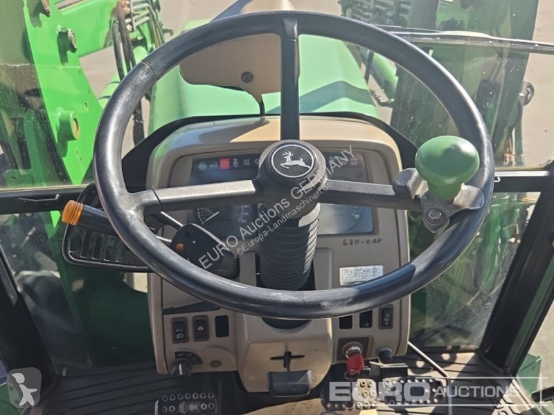 Tractor John Deere 5820