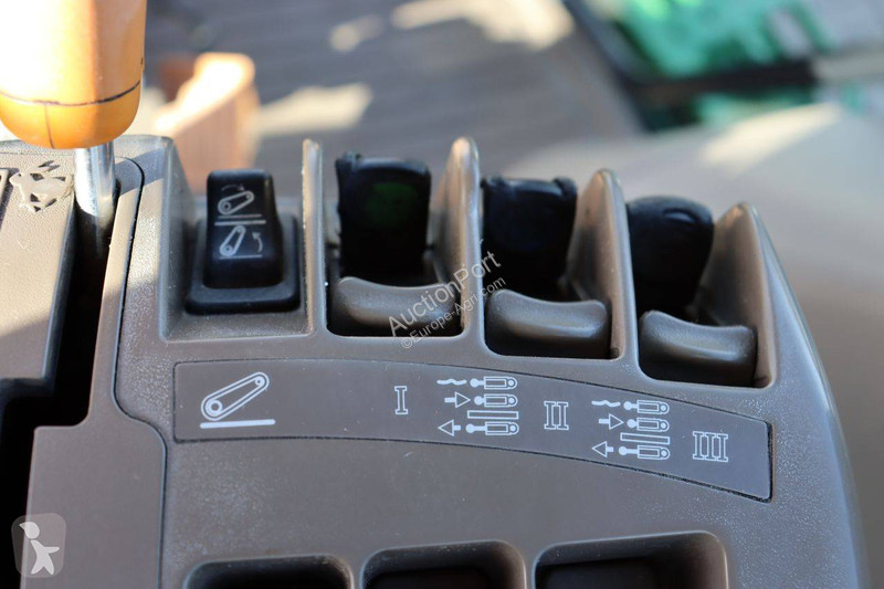 Zemědělský traktor John Deere 6170 R