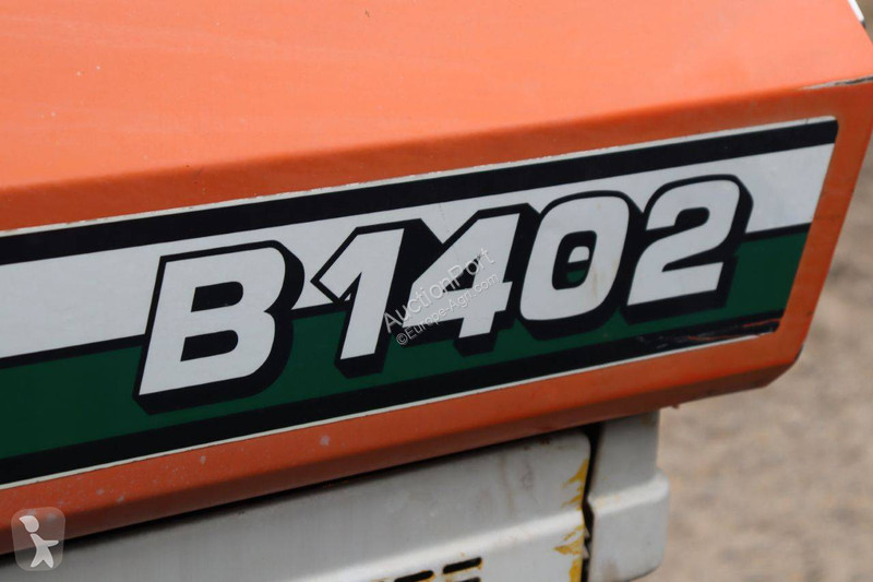 Tractor Kubota B1402