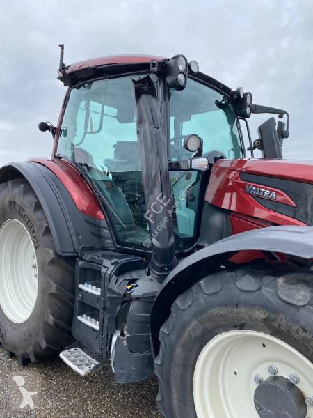 Tracteur agricole Valtra N175/DIRECT UNLIMITED...