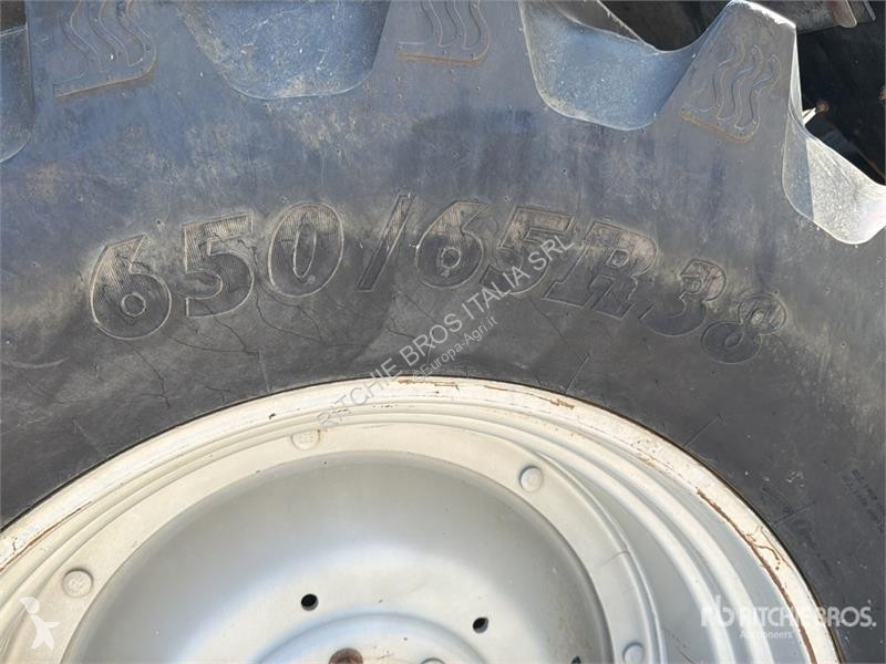 Сільськогосподарський трактор Case PUMA 155 4WD...