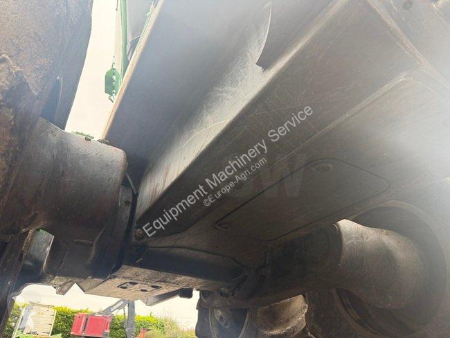 Ciągnik John Deere 1510G - CABINE TOURNANTE