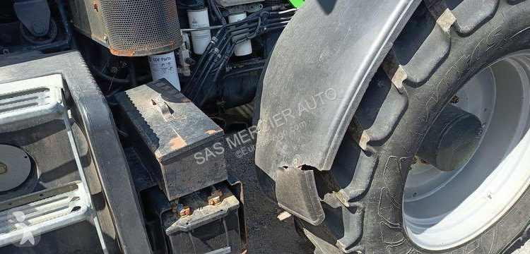 Tracteur agricole Deutz-Fahr