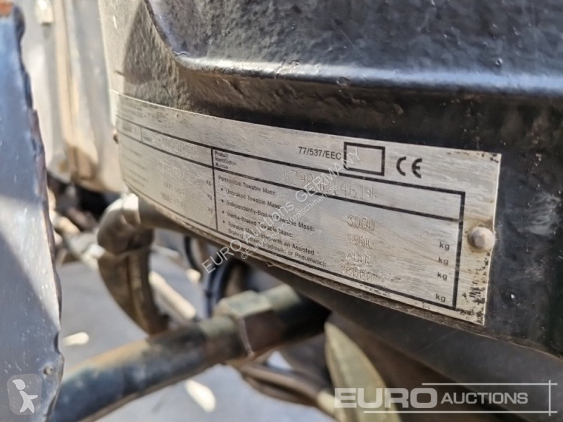 Tracteur agricole New Holland T8050