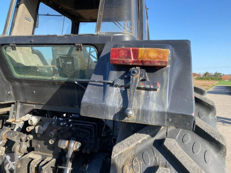 Case IH 1255XL/AXL tractor