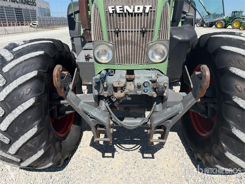 Сільськогосподарський трактор Fendt 716 Vario