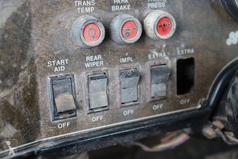 Zemědělský traktor  Bearcat PT225