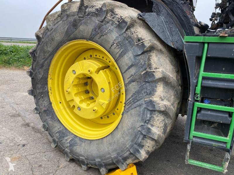 Tractor John Deere 6250 R / AutoPower endommagé