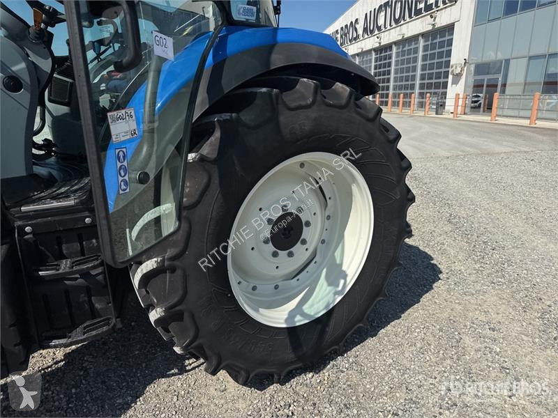 Tractor New Holland T5.95