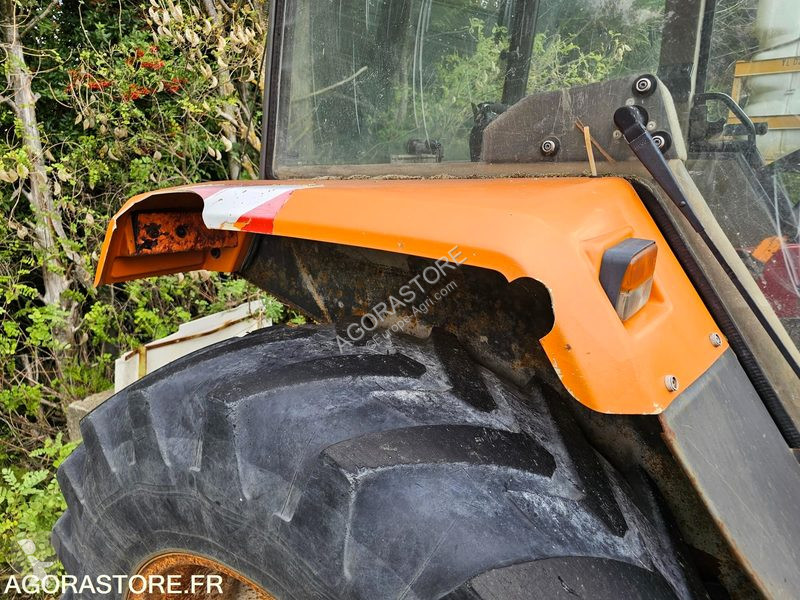 Tractor Renault R3143
