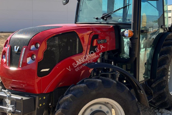Tractor Valtra F105S
