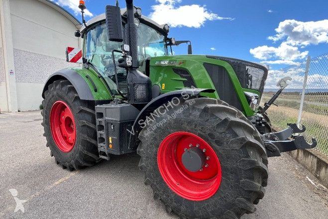 Landbrugstraktor Fendt FENDT 826 VARIO S4 PROFI...