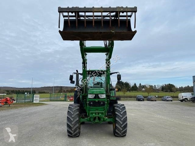 Tracteur agricole John Deere 6110M