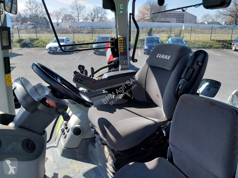 Tracteur agricole Claas