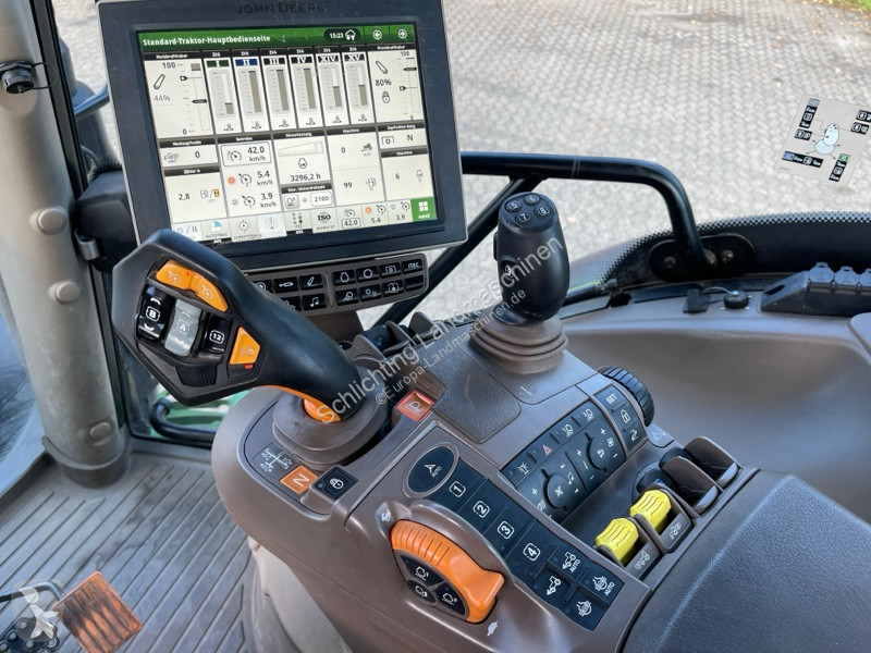 Tractor John Deere 6130 R