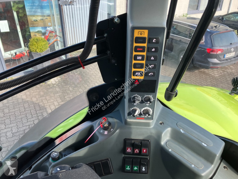 Lantbrukstraktor Claas  Axion 960 Cmatic