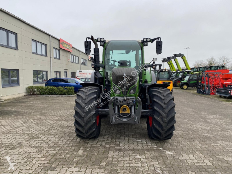 جرار زراعي Fendt  516 Vario Power