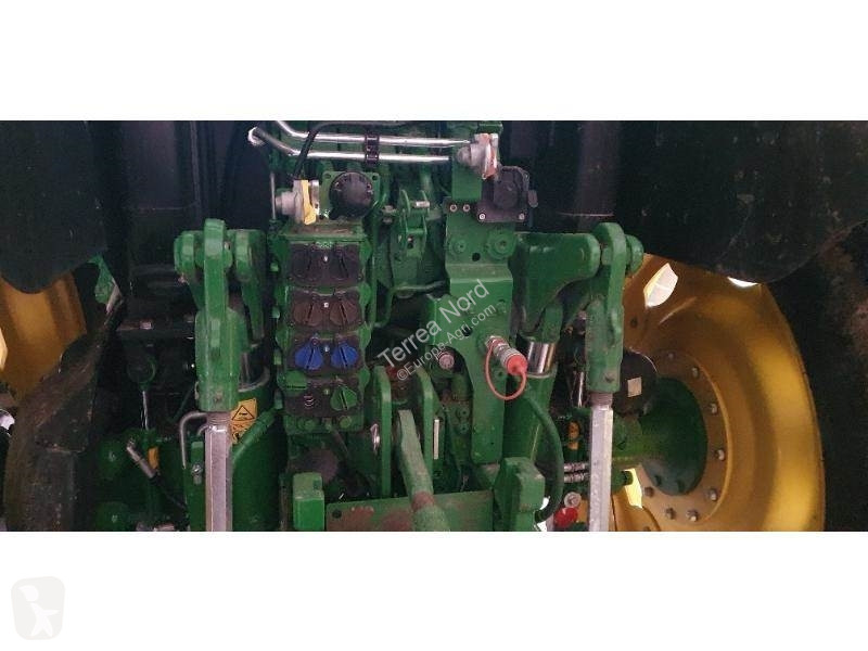 Tractor agrícola John Deere 6130R