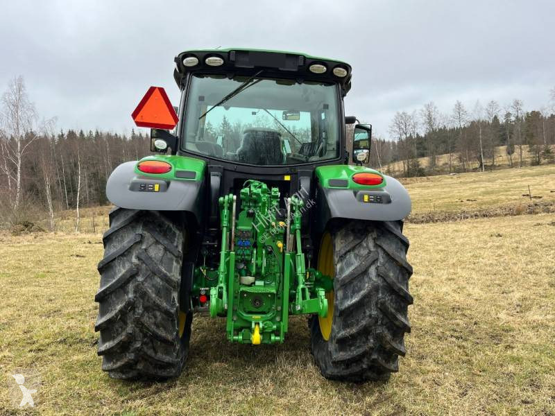 Tractor agrícola John Deere 6120R