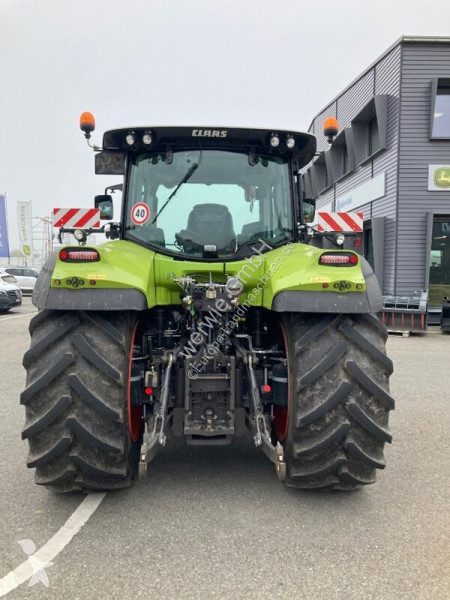 Tractor agrícola Claas Arion 630 Cmatic
