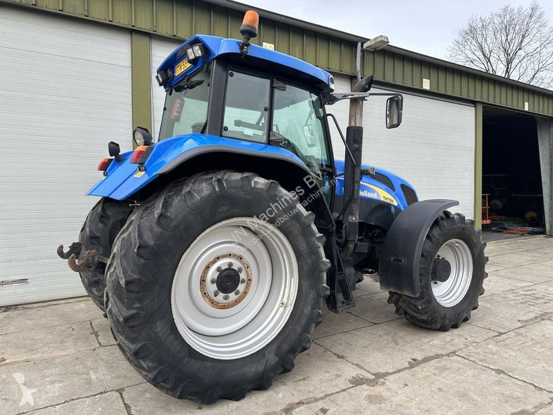 Tracteur agricole New Holland TVT 195 Dutch...